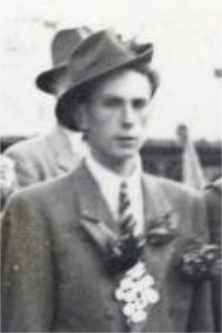 1951 Ernst Ohm