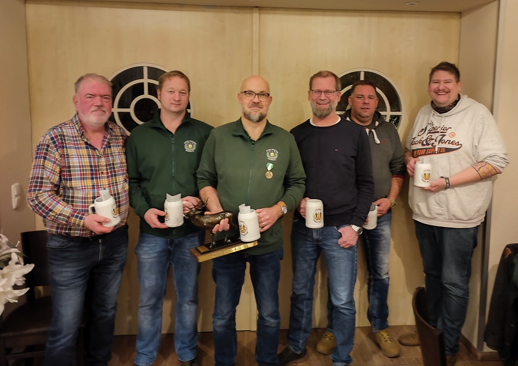 Hauptmann Mirko Treichel gewinnt den Hirschen