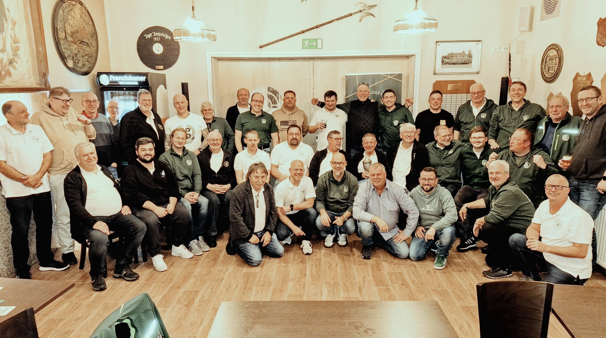 Diana Eldagsen siegt knapp beim KK-Vergleichsschießen gegen das Jägercorps